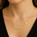 Naamketting met vliegende vogel – 925 sterling zilver