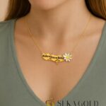 Collier prénom avec marguerite et trois cœurs – Argent sterling 925