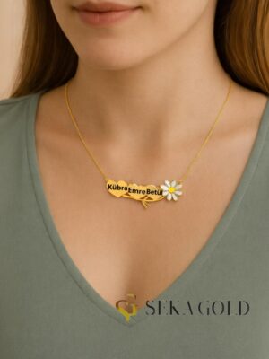 Collier prénom avec marguerite et trois cœurs – Argent sterling 925