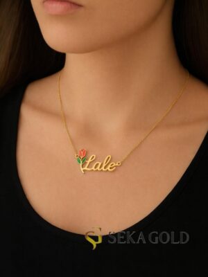 Name Necklace with Tulip Detail – 925 Sterling Silver