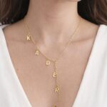 Collana con nome a lettere a forma di Y con catena ovale – argento sterling 925