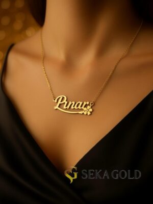 Naamketting met bloemdetail – 925 sterling zilver